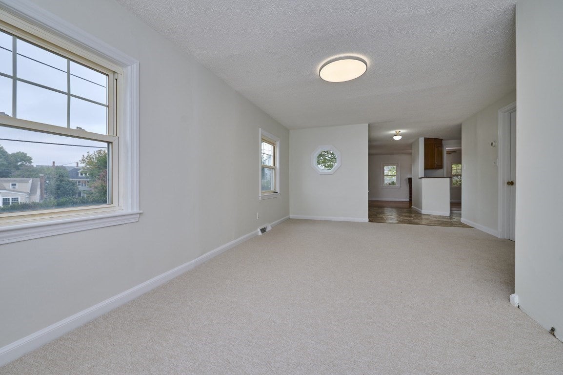 7 Lovett St, Salem, MA, 7 Lovett St, Salem, MA Photo #3