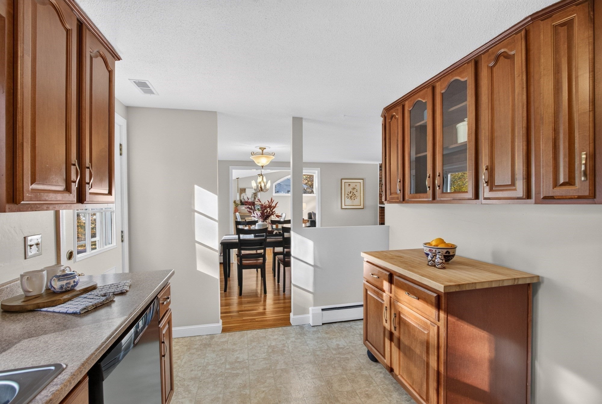 6 Brant Lane, Littleton, MA, 6 Brant Lane, Littleton, MA Photo #6