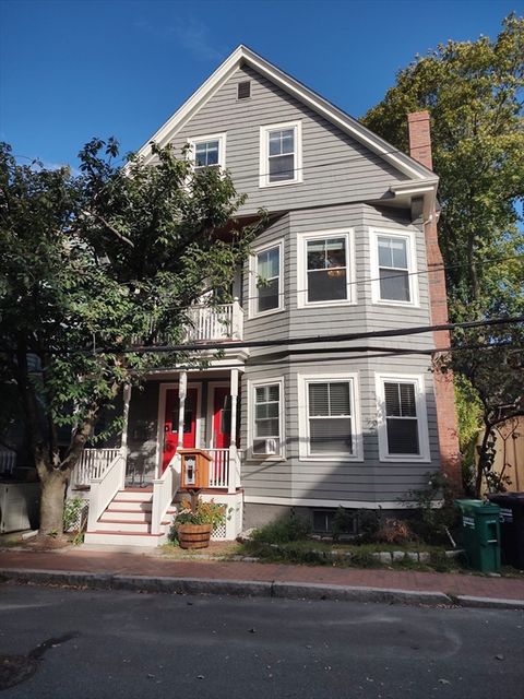 Photo of 18 Traymore St #18, Cambridge, MA 02140 (MLS # 73441590)