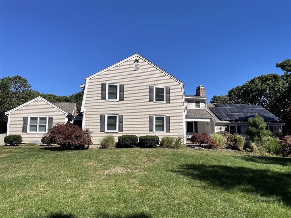 14 Heritages Drive