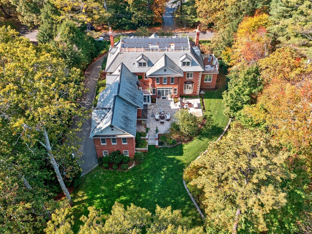 80 Livingston Rd