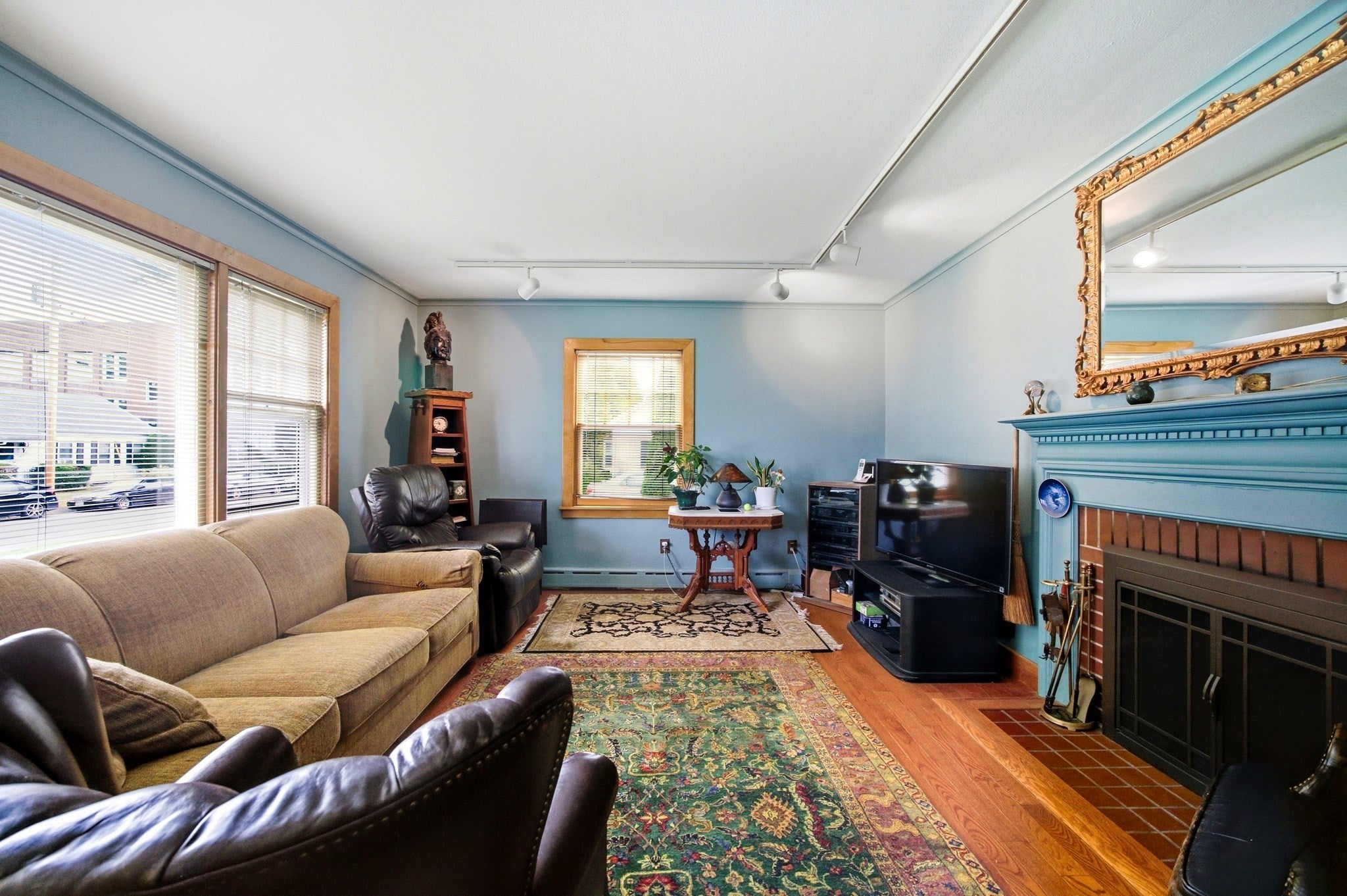 25 Saint Anthony St, Chicopee, MA, 25 Saint Anthony St, Chicopee, MA Photo #7