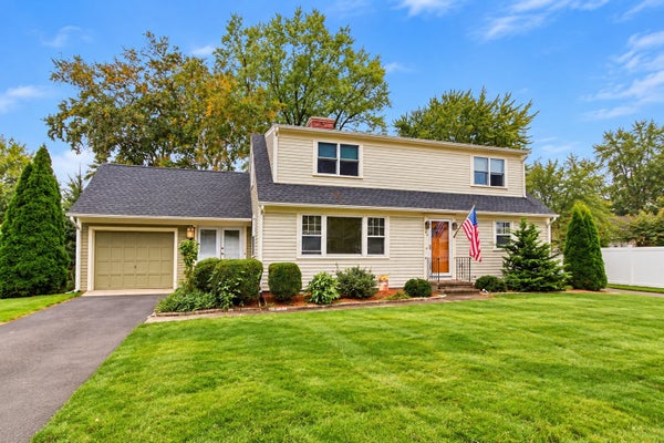 25 SAINT ANTHONY ST, CHICOPEE, MA 01013 - Image d9d3f2e3309fdf3e1478edd409d3e4fe/722800955