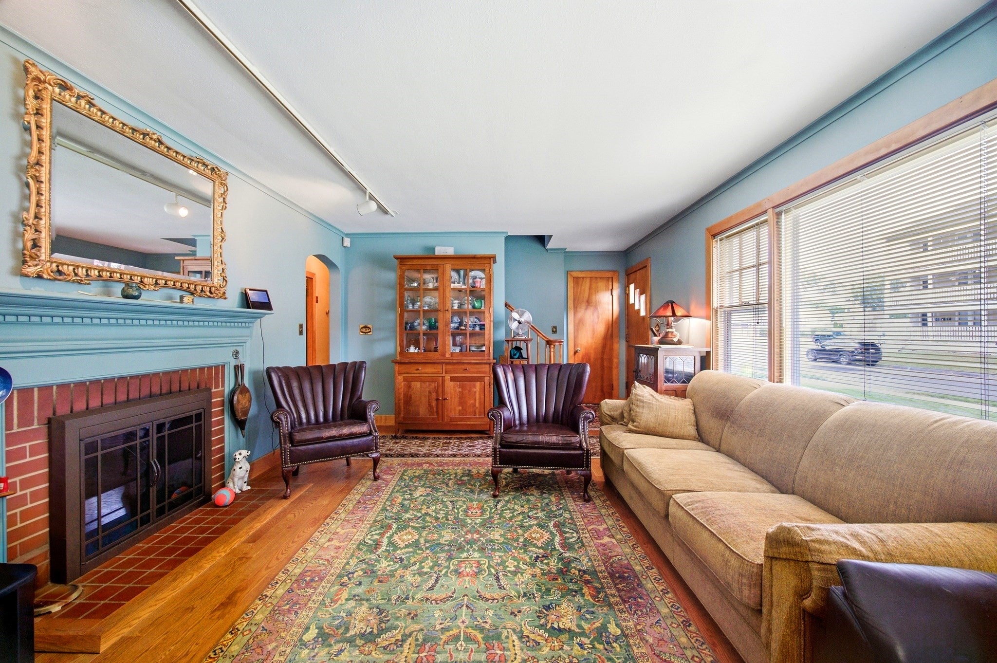 25 Saint Anthony St, Chicopee, MA, 25 Saint Anthony St, Chicopee, MA Photo #3