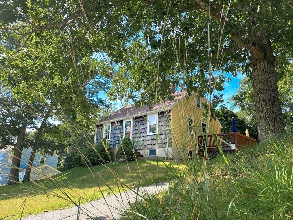 217 Mill St