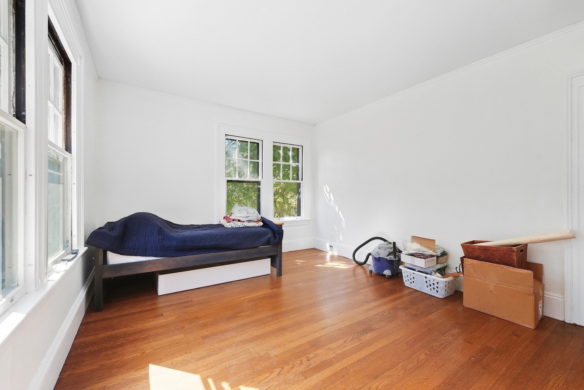 98 Bellevue Ave, Springfield, MA, 98 Bellevue Ave, Springfield, MA Photo #26