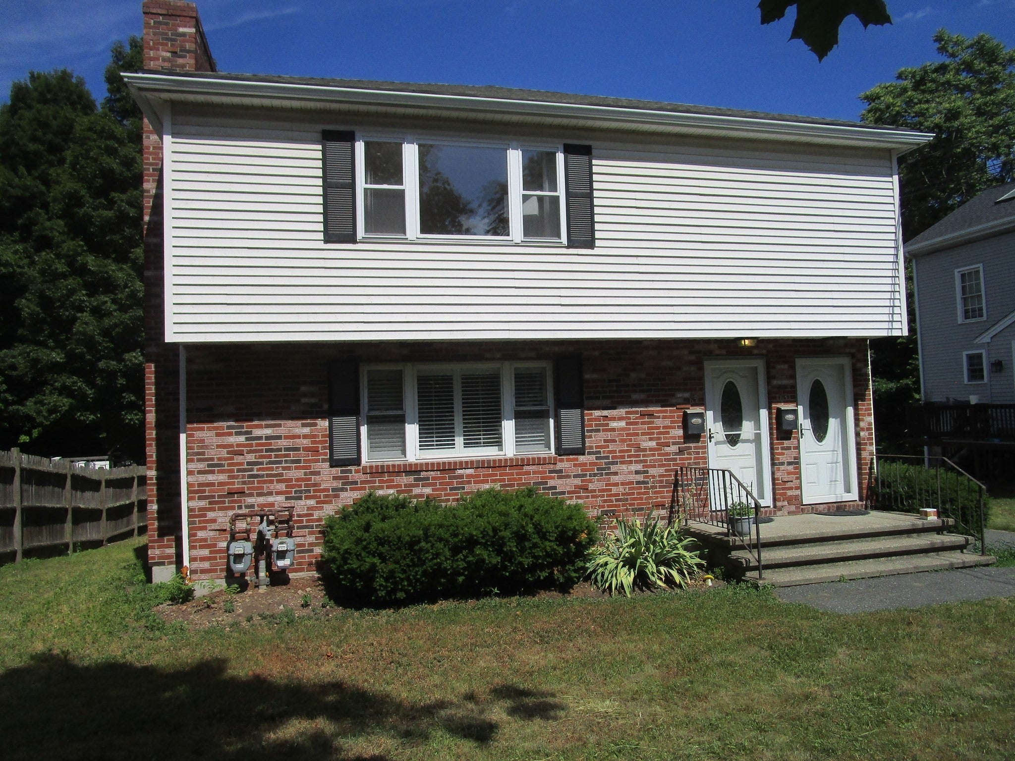 63-65 Charles ST
