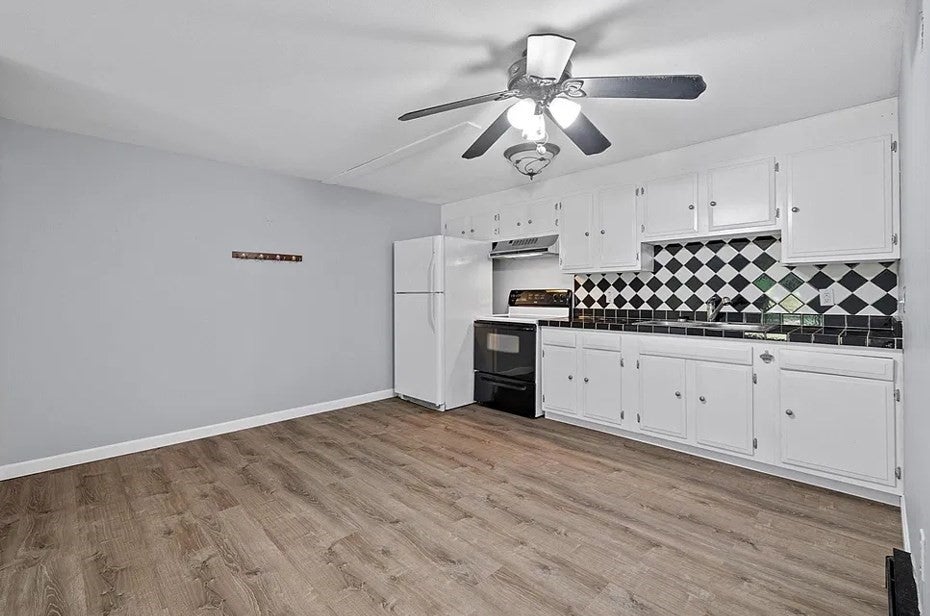 325 Ashland Ave 5