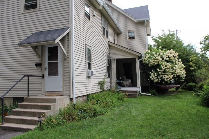 234 Elm St