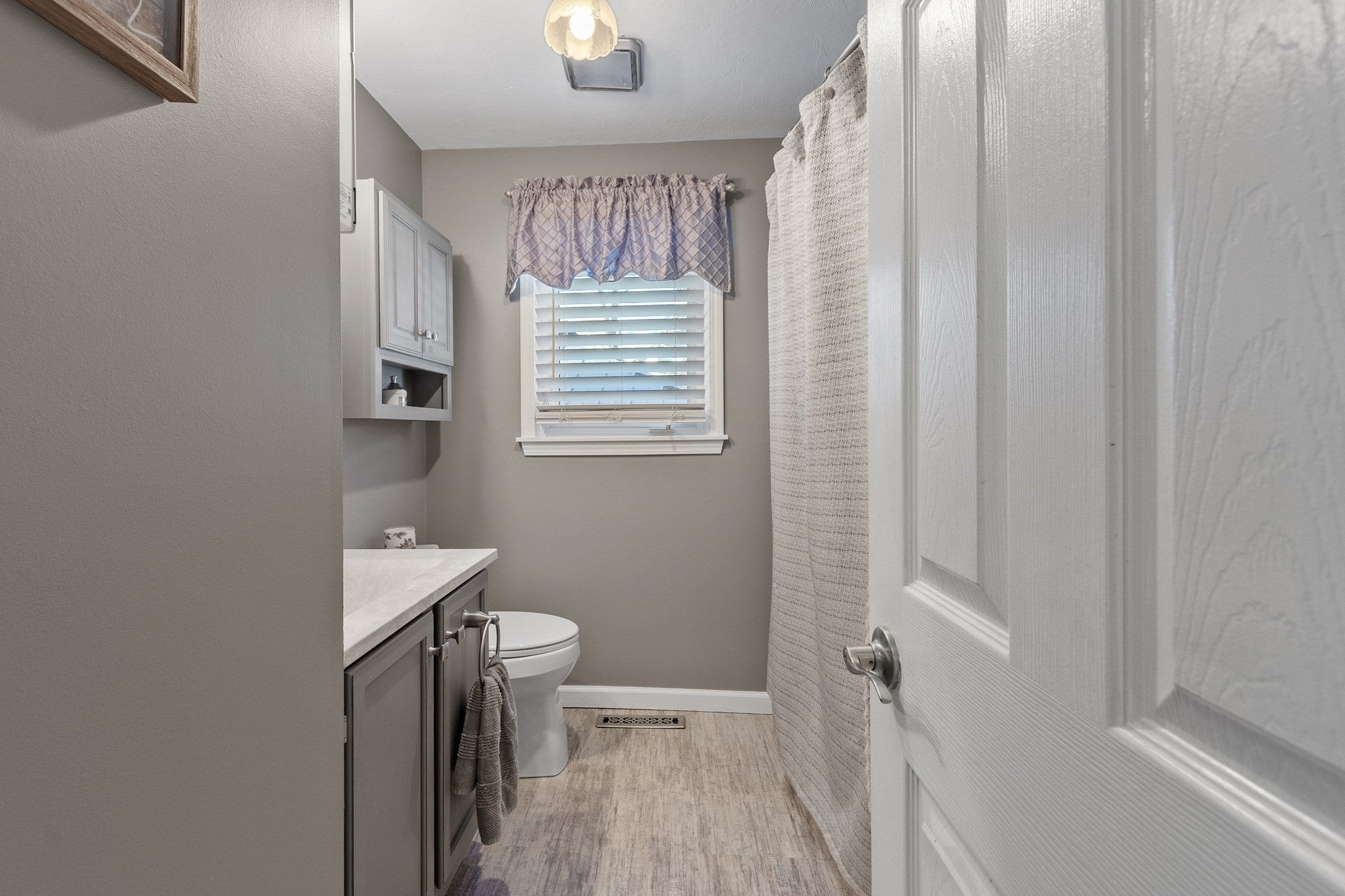 10 Water St, Dracut, MA, 10 Water St, Dracut, MA Photo #26