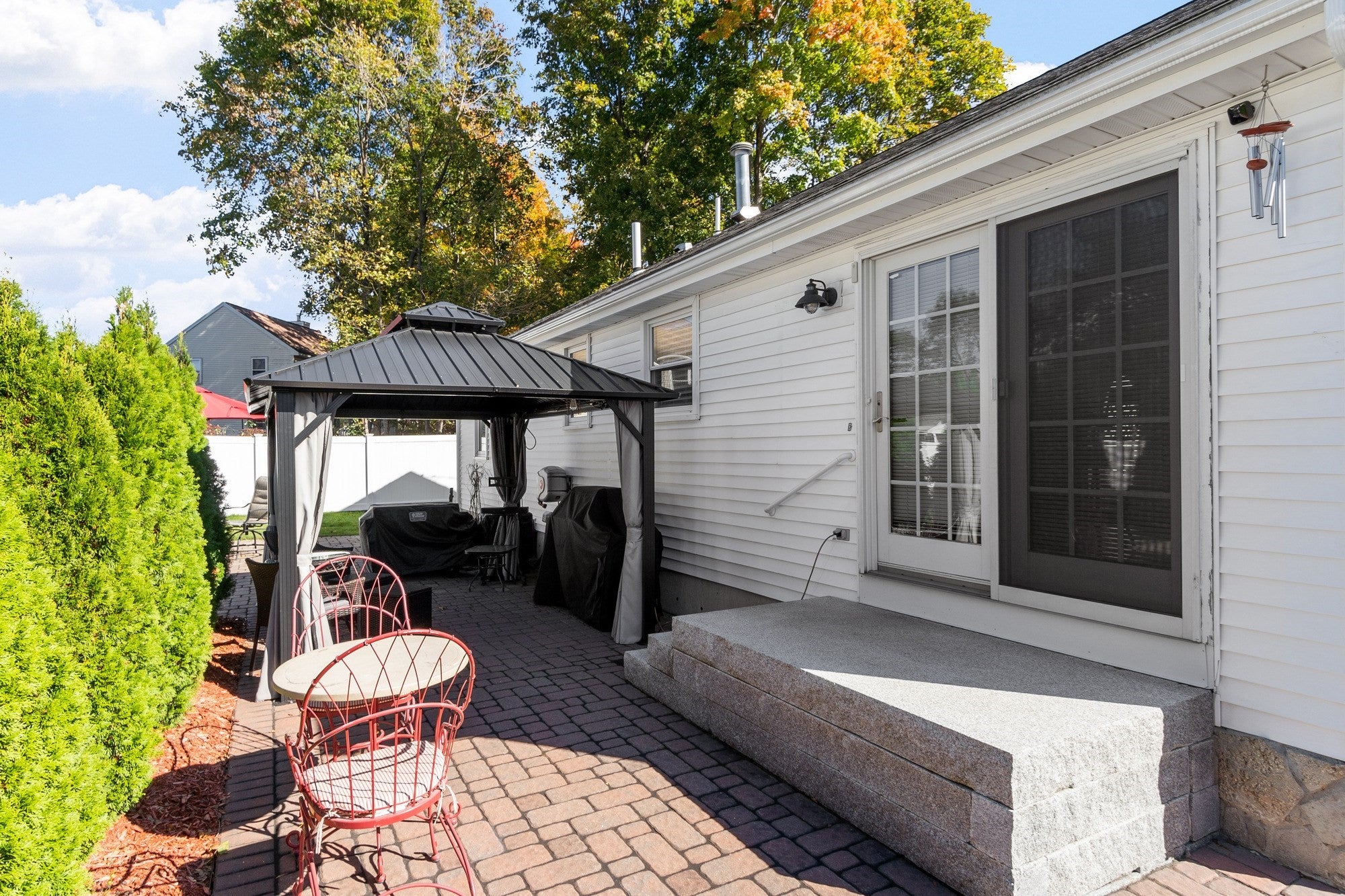 10 Water St, Dracut, MA, 10 Water St, Dracut, MA Photo #30
