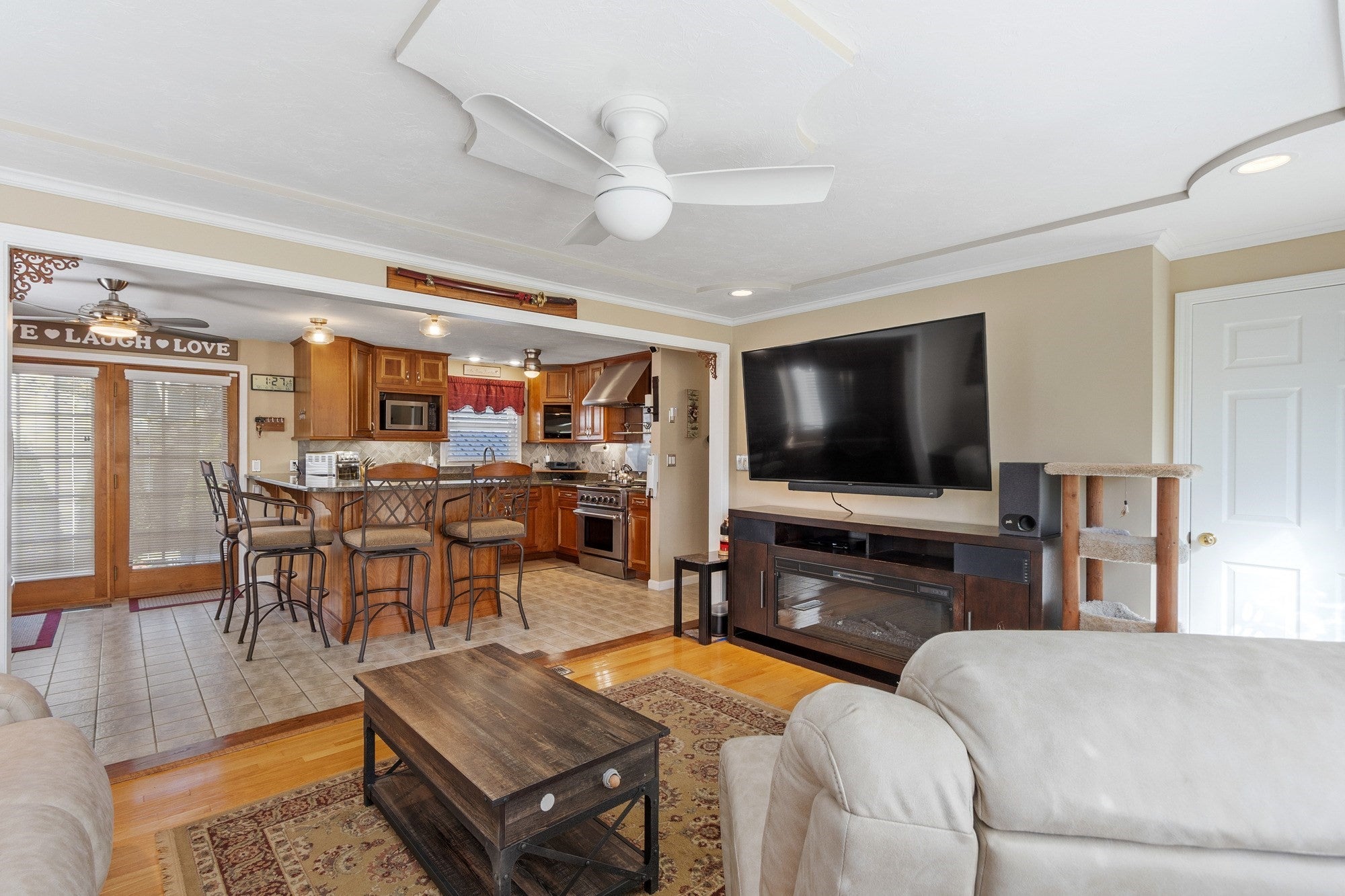 10 Water St, Dracut, MA, 10 Water St, Dracut, MA Photo #6