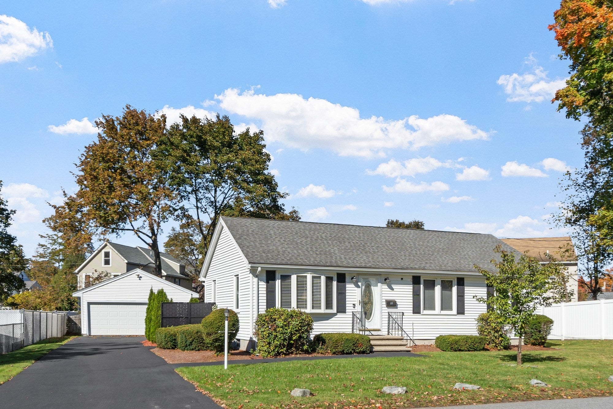 10 Water St, Dracut, MA, 10 Water St, Dracut, MA Photo #3