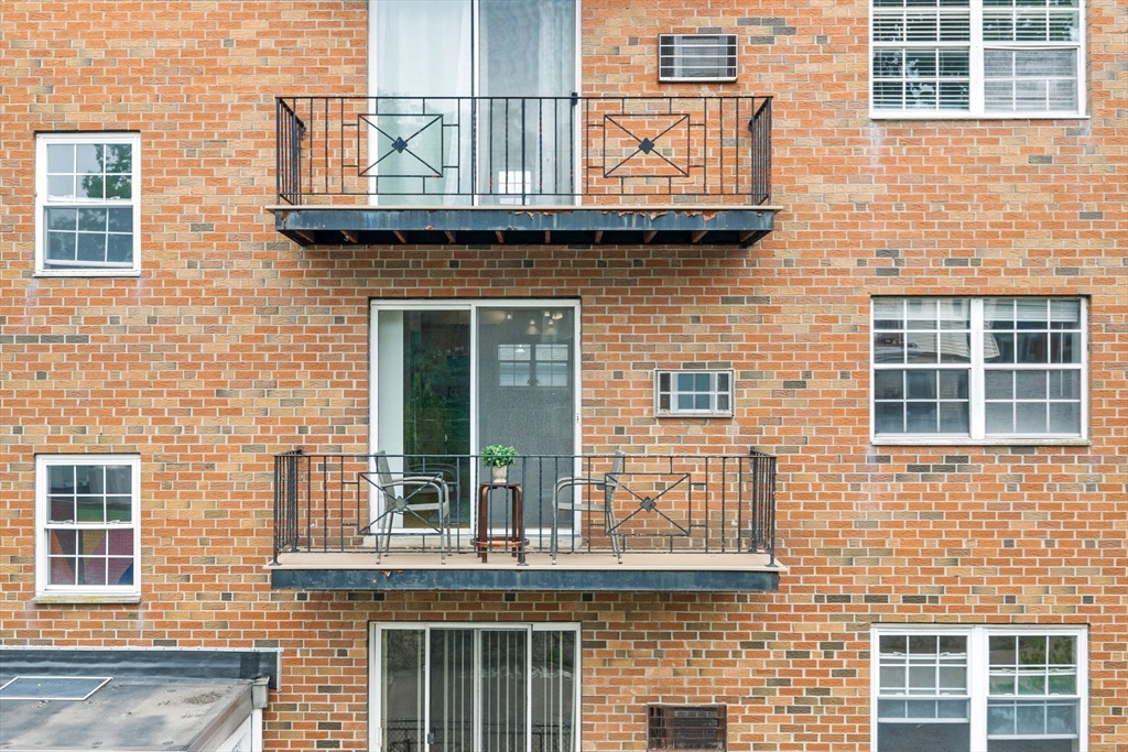 4 Robinwood Avenue 6