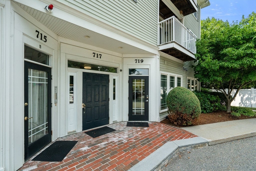 717 Washington St #F, Canton, MA, 717 Washington St #F, Canton, MA Photo #2