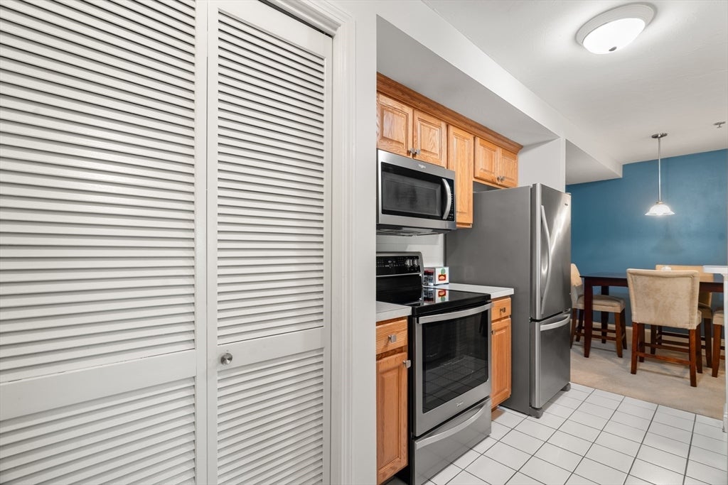 717 Washington St #F, Canton, MA, 717 Washington St #F, Canton, MA Photo #4