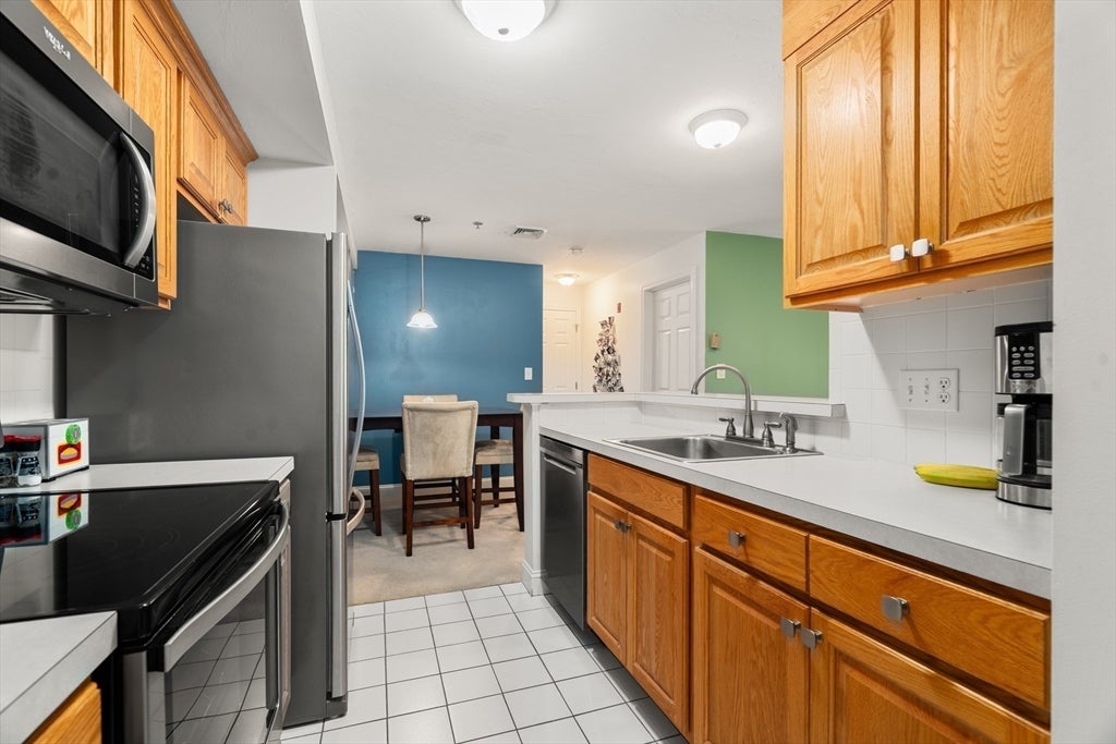 717 Washington St #F, Canton, MA, 717 Washington St #F, Canton, MA Photo #12