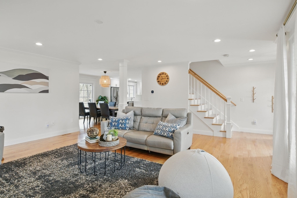4 Willow Brook Lane