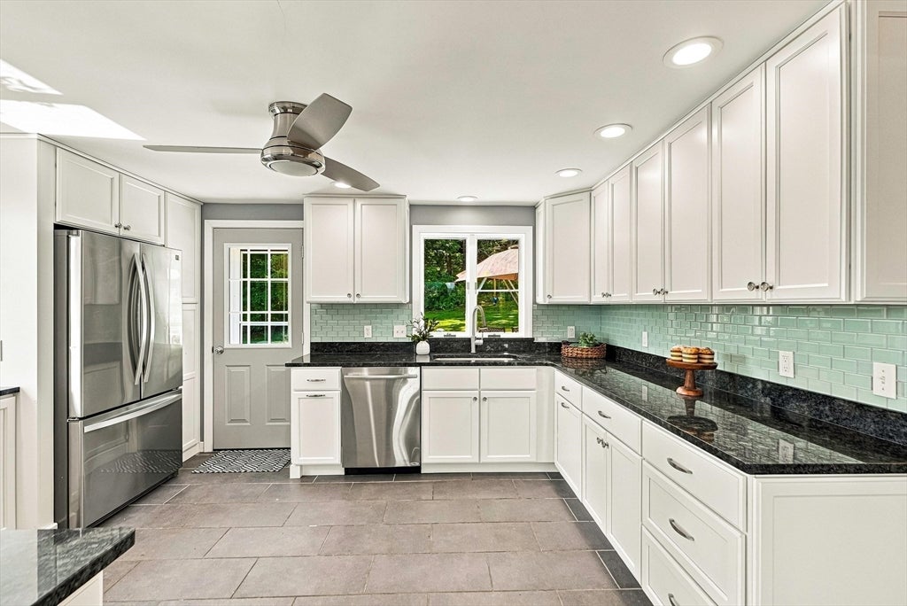 97 Lee St, West Boylston, MA, 97 Lee St, West Boylston, MA Photo #21