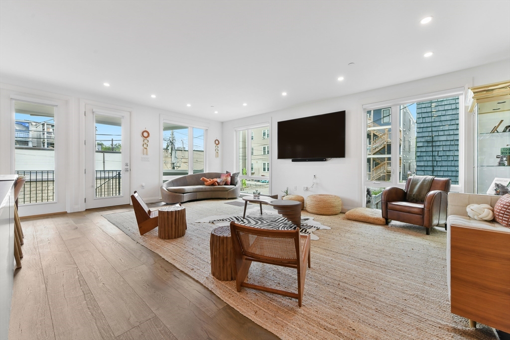 67-69 Auckland St One