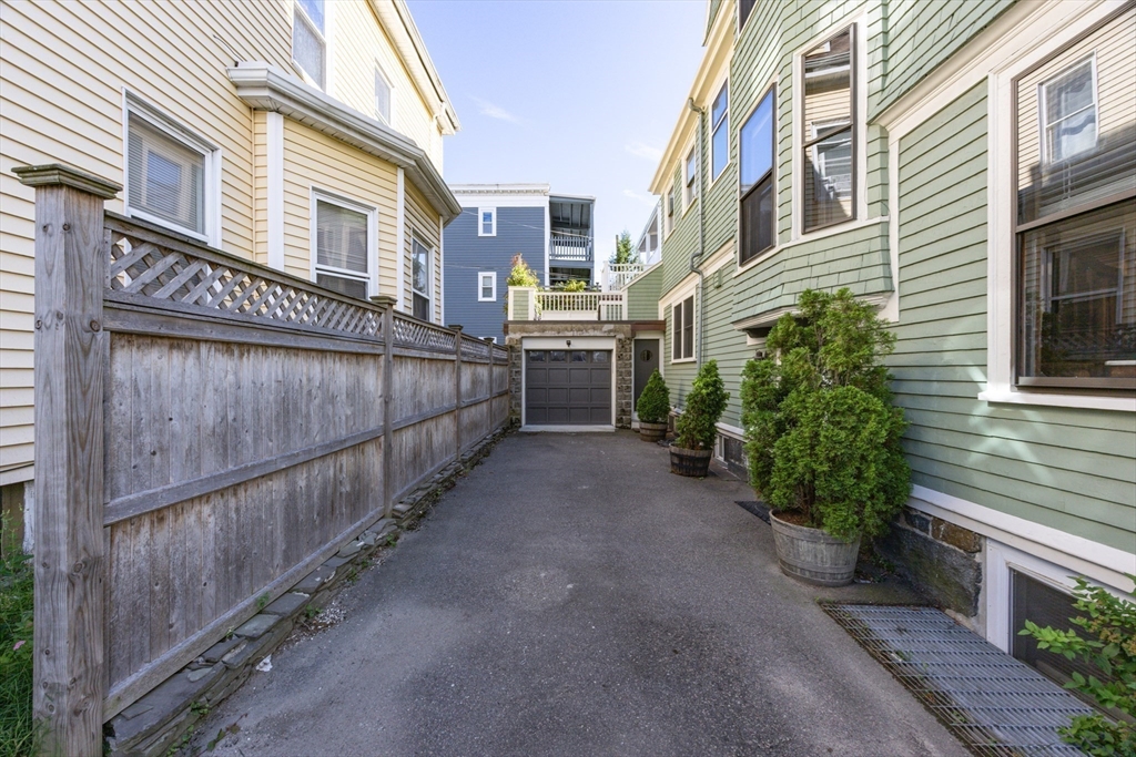 1 Remington St