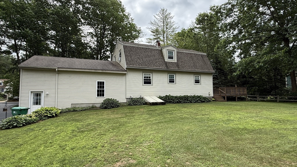 75 Leavitt Road