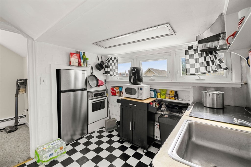 19 Essex St, Beverly, MA Photo #17