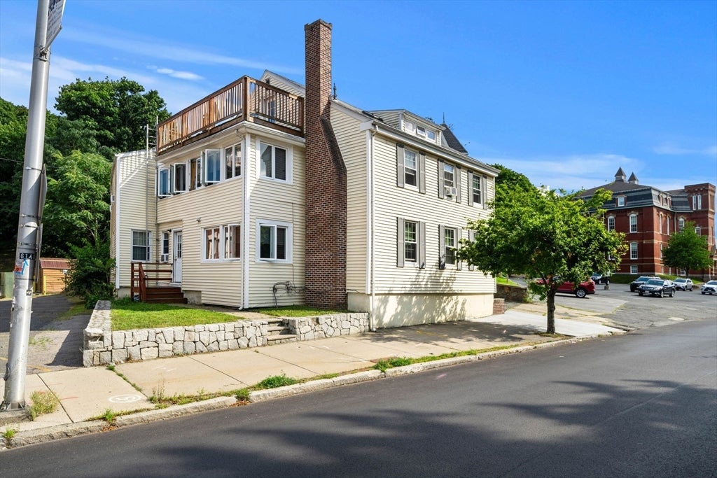 19 Essex St, Beverly, MA Photo #6