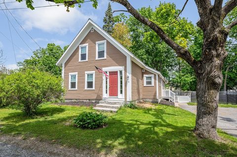 16 Center Street Townsend MA 01469