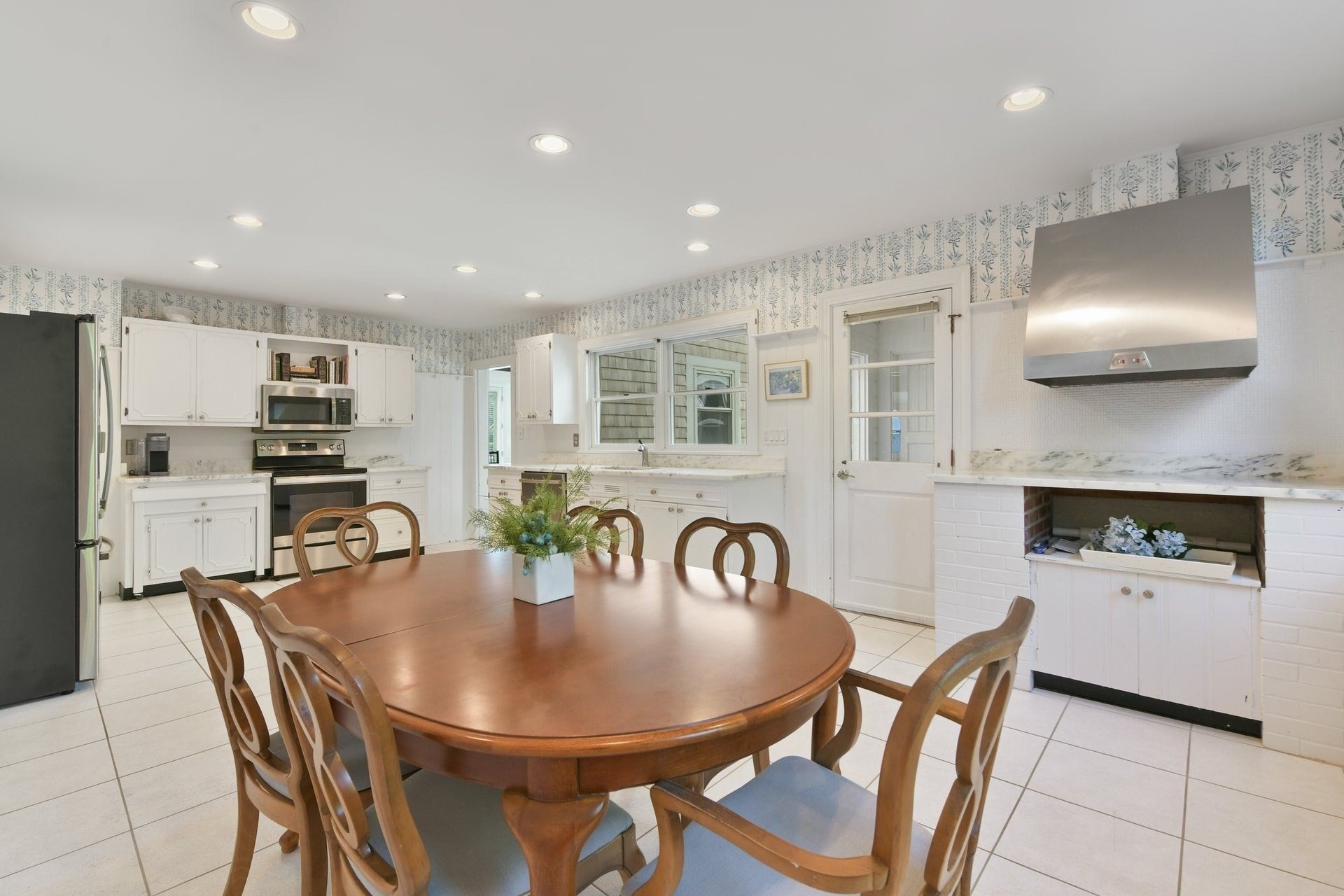 172 Irving Avenue, Barnstable, MA, 172 Irving Avenue, Barnstable, MA Photo #23