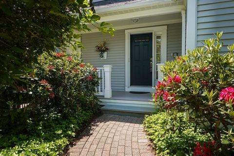 17 Highcroft Way 17 Hopkinton MA 01748