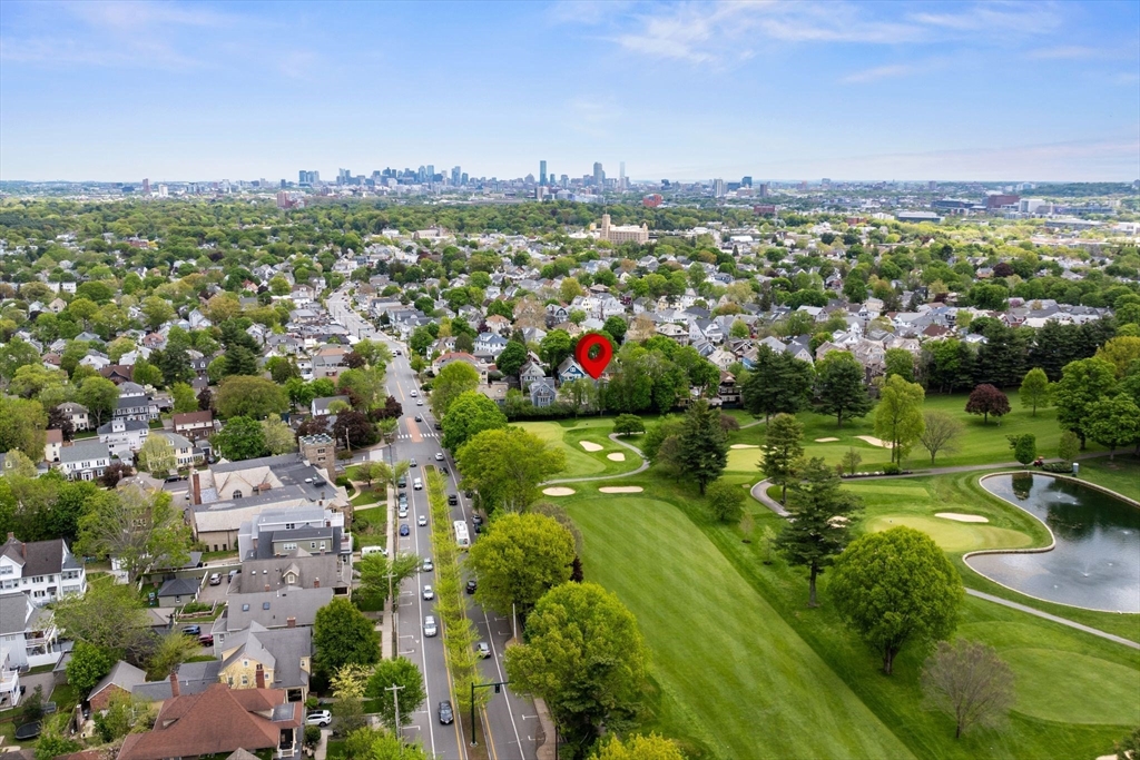 Watertown, Massachusetts 02472, United States, 2 Bedrooms Bedrooms, ,2 BathroomsBathrooms,Residential,Pending,125754