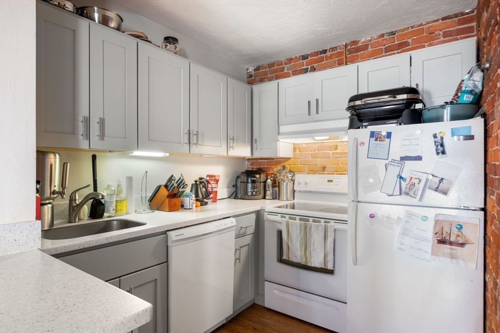 38A Charter Street 7