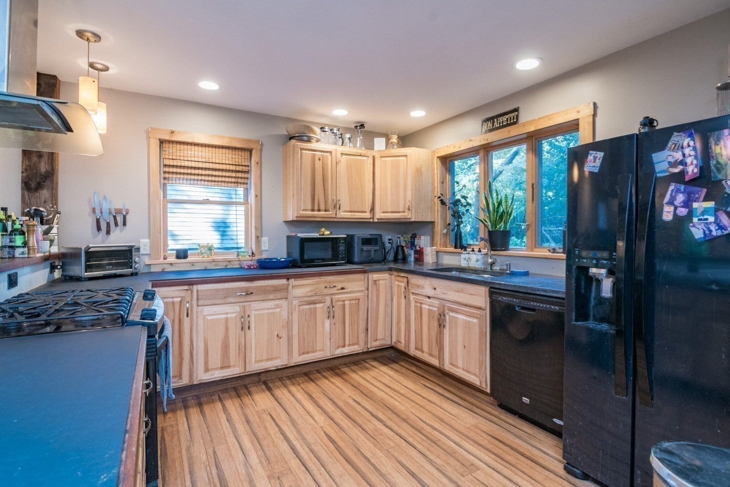15 Carpenters Lane, Greenfield, MA Photo #9
