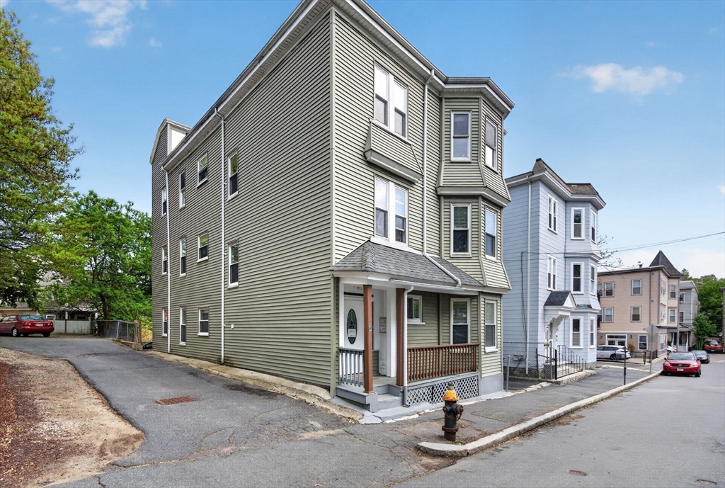12 Schiller St