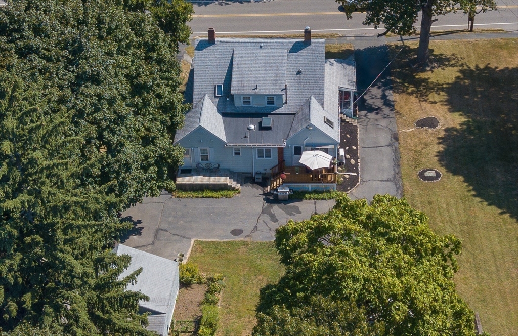 203 Pond St