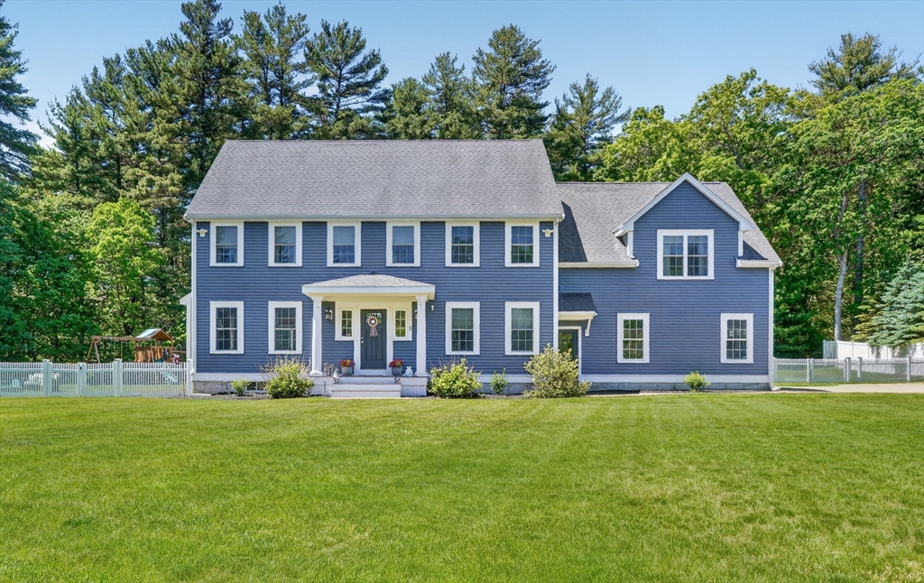 3 Bristol Pond Drive