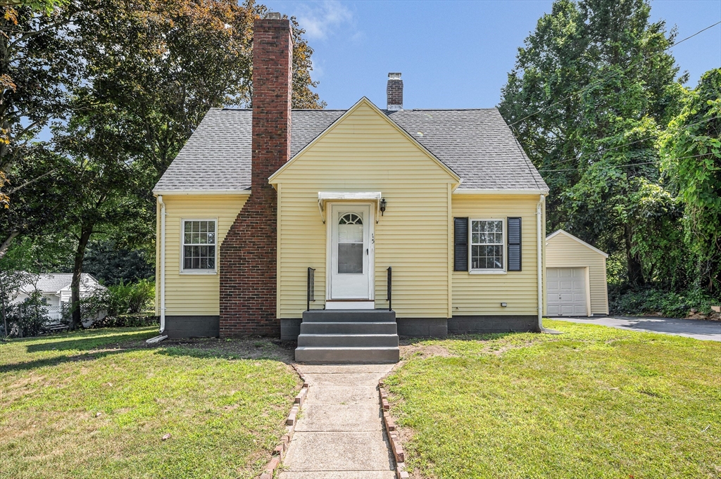 15 Junior Avenue