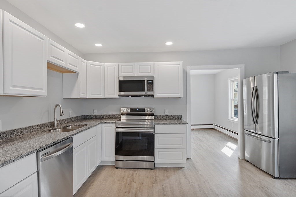76 Columbus St, Fitchburg, MA, 76 Columbus St, Fitchburg, MA Photo #7