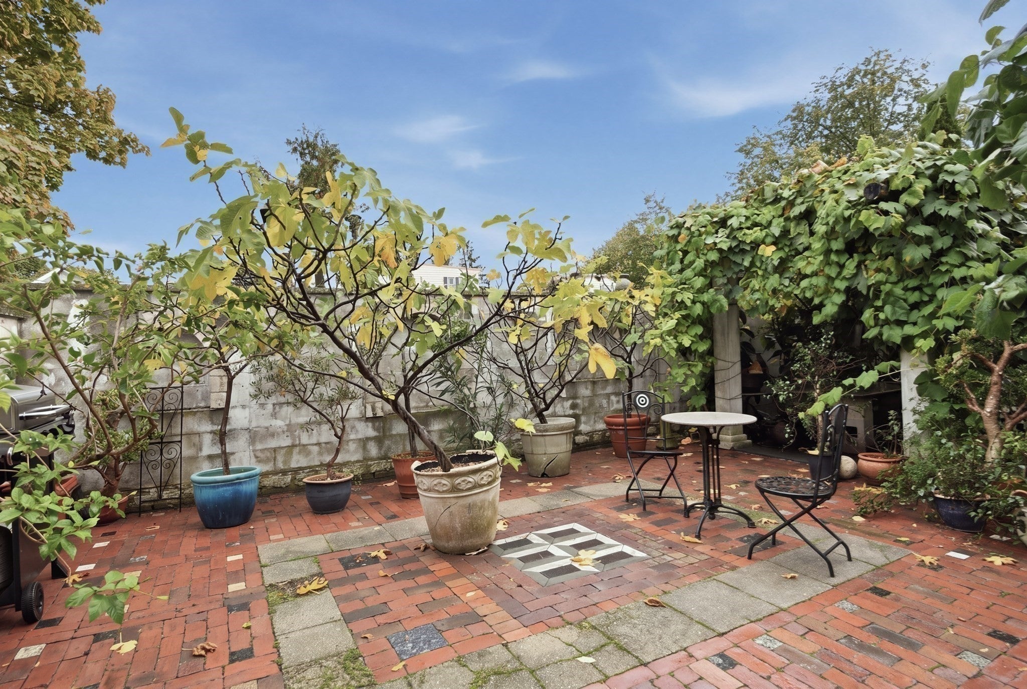 127 Cushing St, Cambridge, MA Photo #9