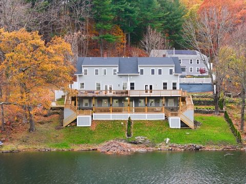 288 Grove St 288 Clinton MA 01510