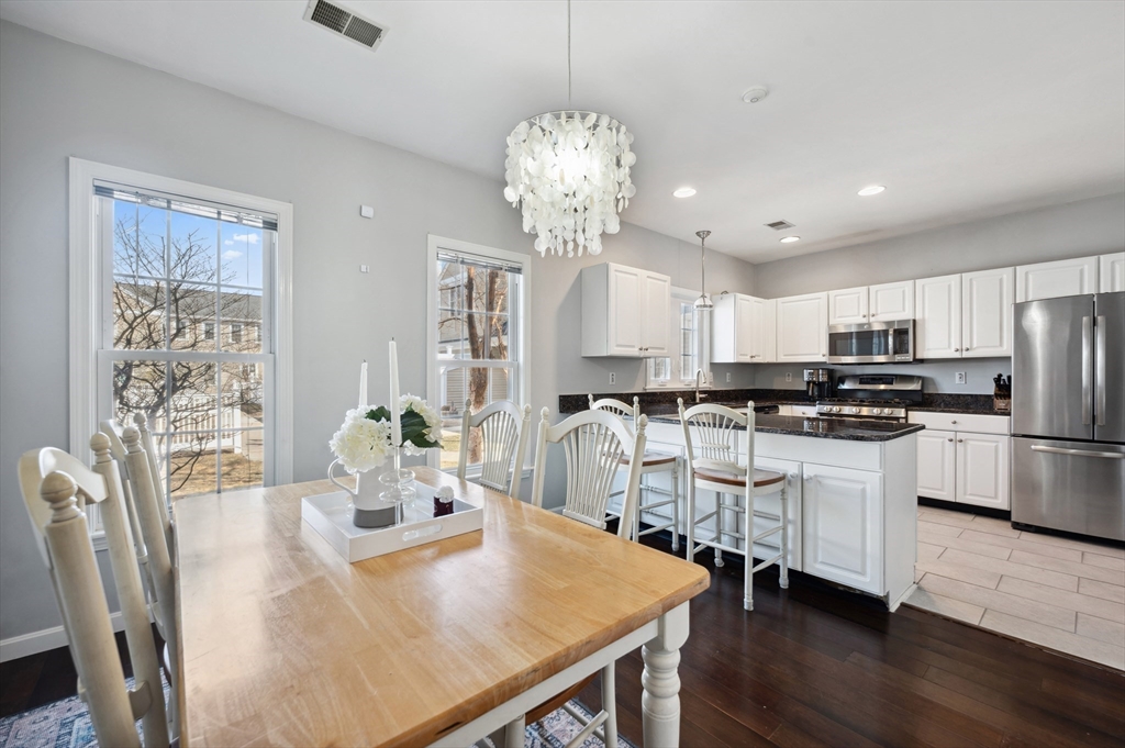 354 Tilden Commons Ln 354