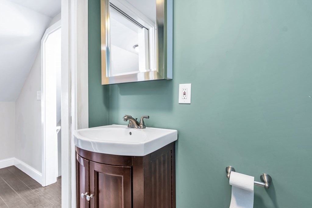 90 Gilbert St, Lawrence, MA, 90 Gilbert St, Lawrence, MA Photo #29