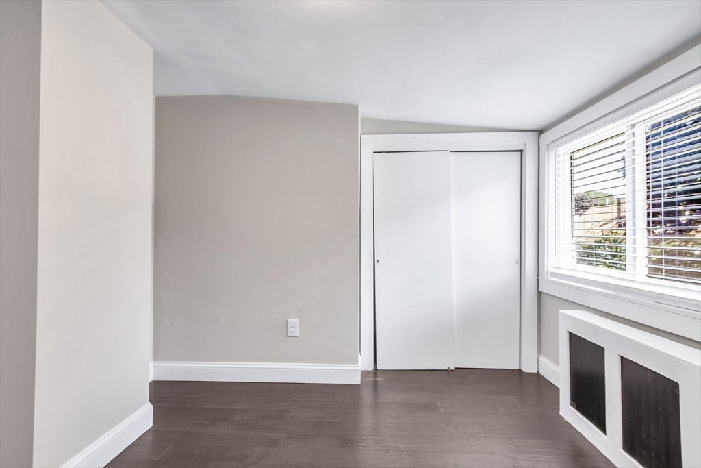 90 Gilbert St, Lawrence, MA, 90 Gilbert St, Lawrence, MA Photo #25