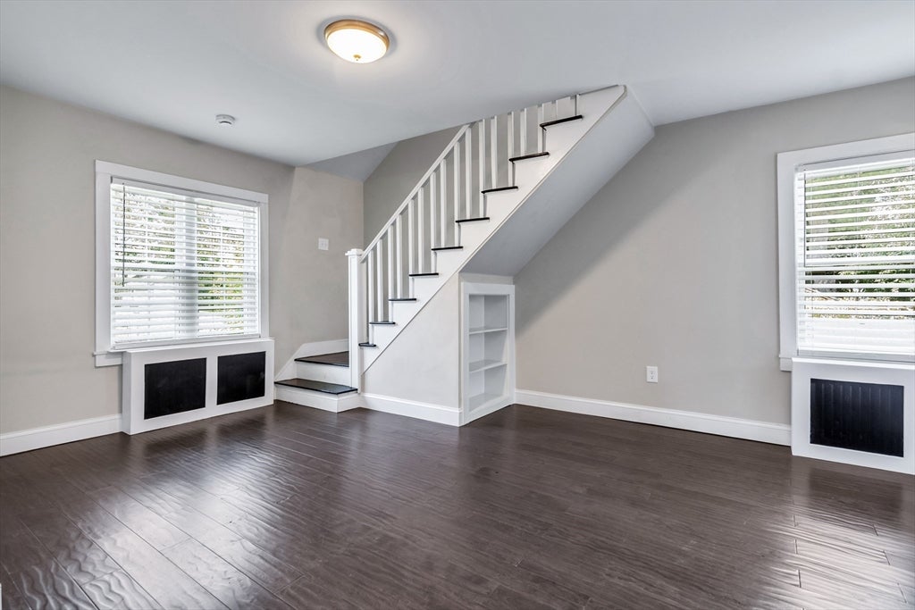 90 Gilbert St, Lawrence, MA, 90 Gilbert St, Lawrence, MA Photo #13