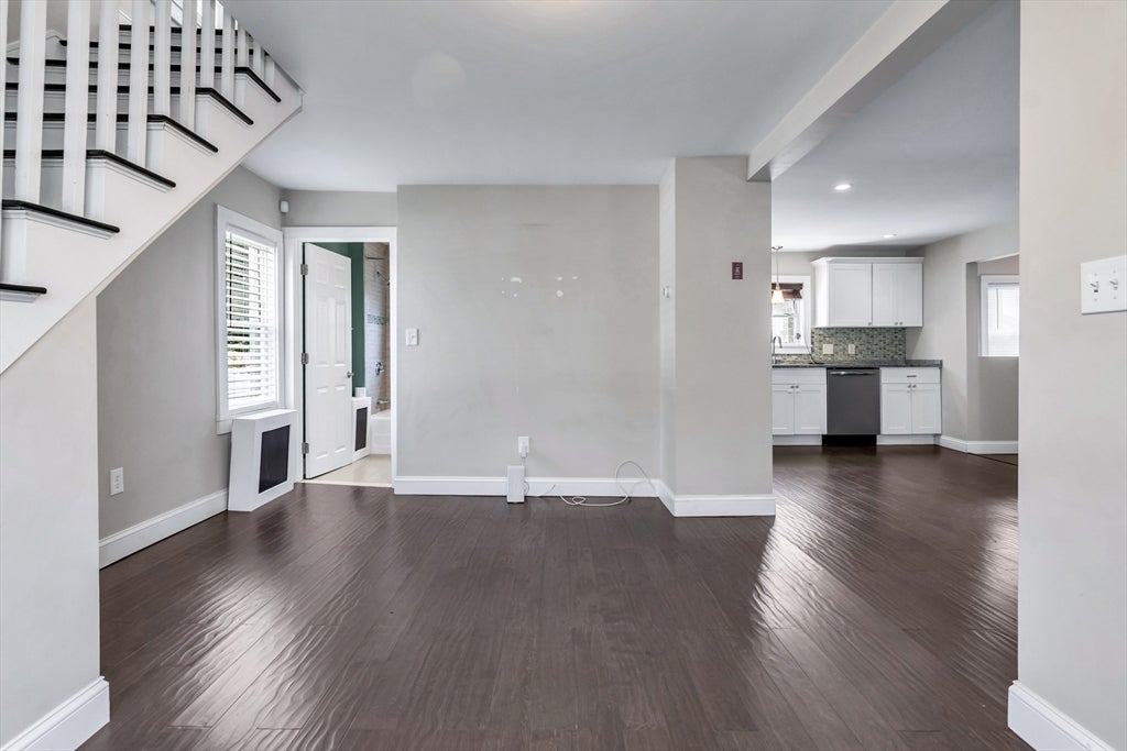 90 Gilbert St, Lawrence, MA, 90 Gilbert St, Lawrence, MA Photo #18