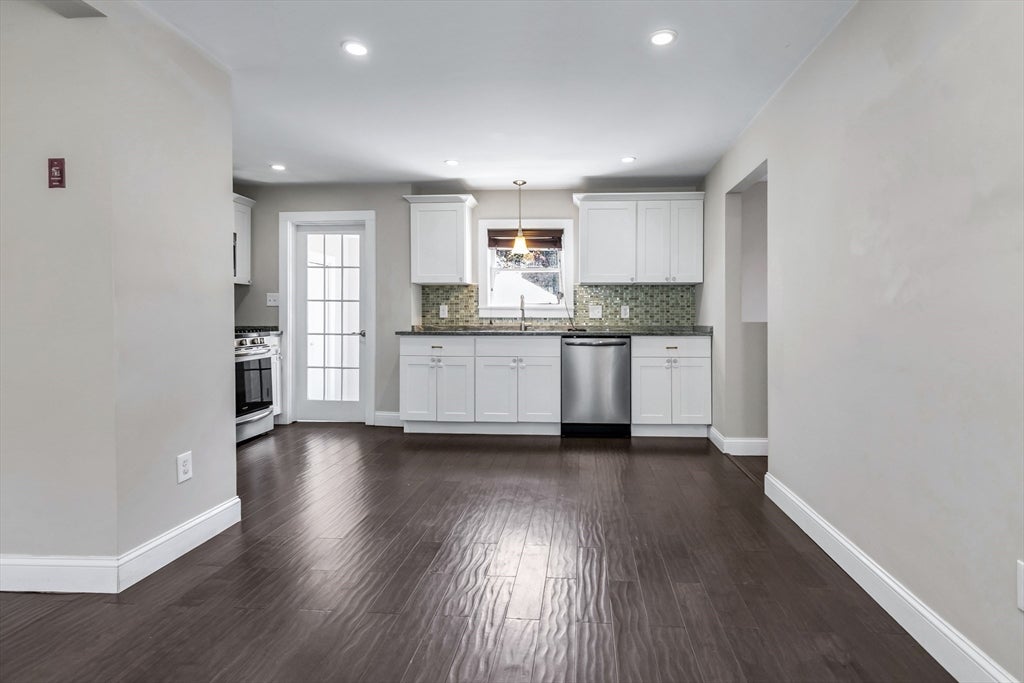 90 Gilbert St, Lawrence, MA, 90 Gilbert St, Lawrence, MA Photo #8