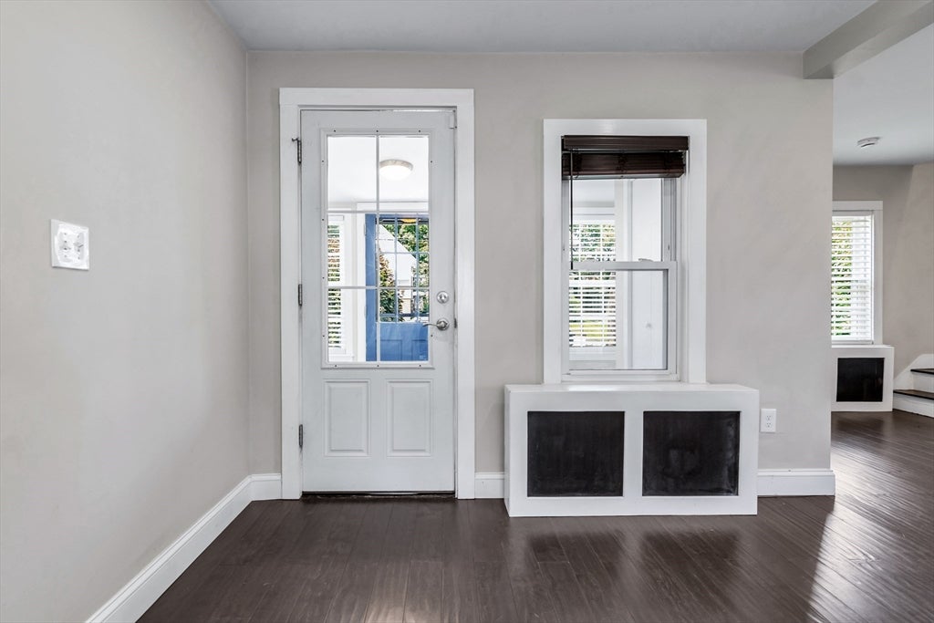 90 Gilbert St, Lawrence, MA, 90 Gilbert St, Lawrence, MA Photo #11