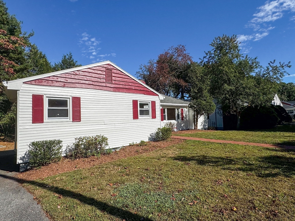 92 Woodcliff Rd