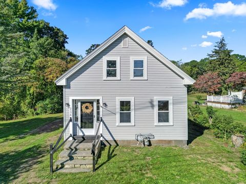 2176 Pleasant St Dighton MA 02715